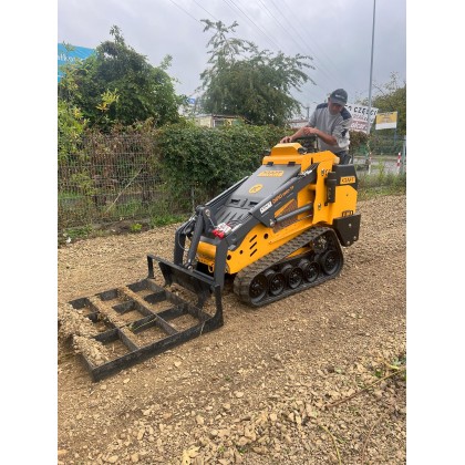 Ładowarka skid steer DINO 1330